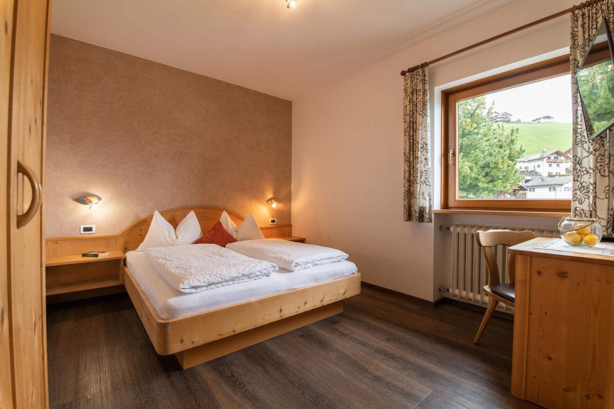 Garni Kostner Hotell Ortisei Eksteriør bilde