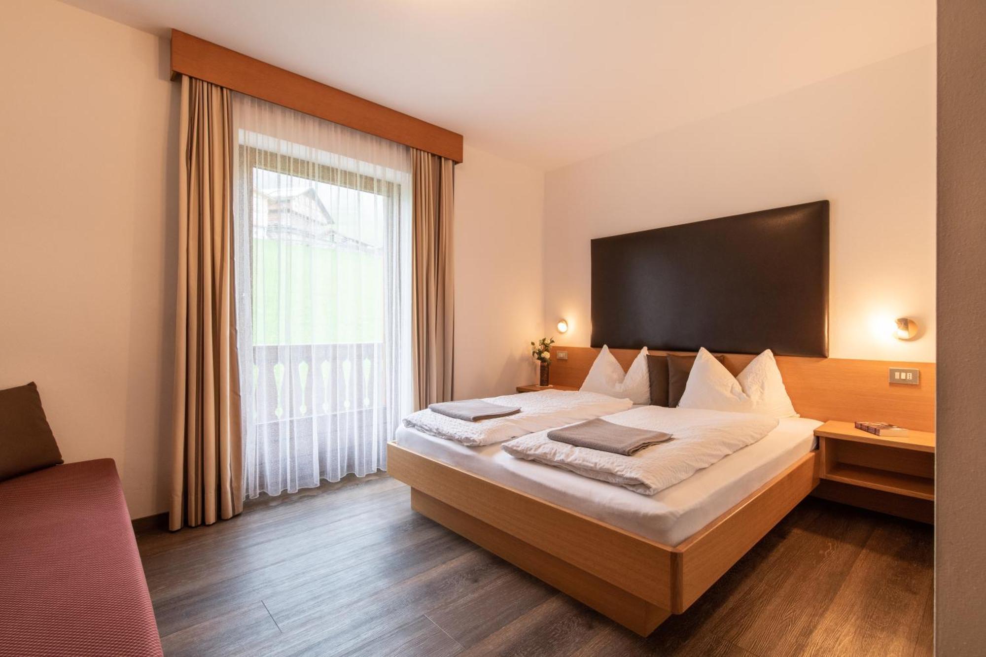 Garni Kostner Hotell Ortisei Eksteriør bilde